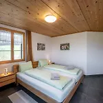Oda ve Kahvaltı Bauernhof Baettwil *